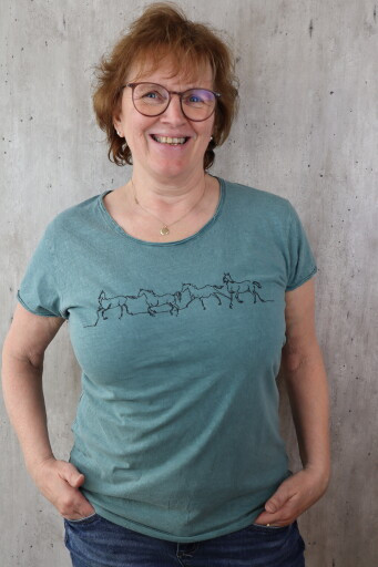 finestreta-1-t-shirt-pferde-esmeralda-damen.JPG